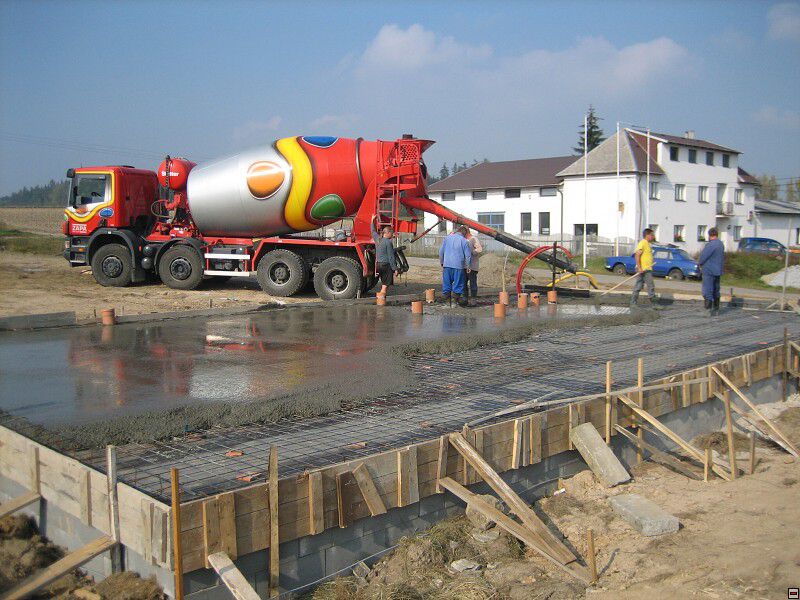 Stavba naeho instantnho domu. Leden 2006