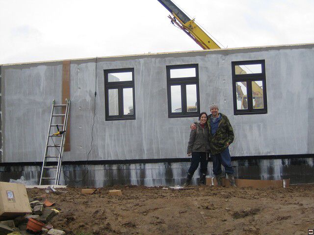 Stavba naeho instantnho domu. Leden 2006