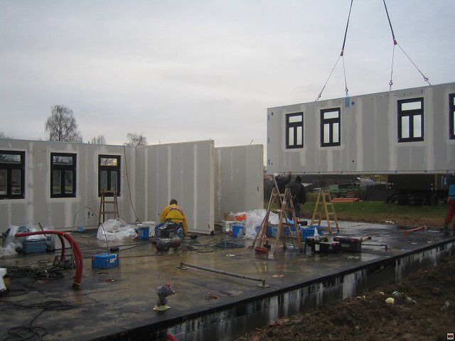 Stavba naeho instantnho domu. Leden 2006
