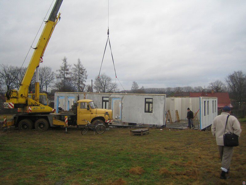 Stavba naeho instantnho domu. Leden 2006