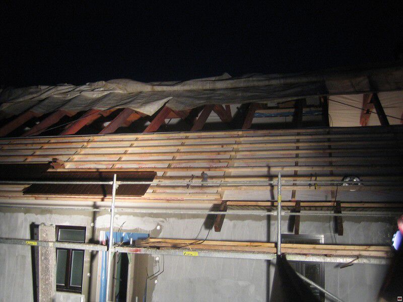 Stavba naeho instantnho domu. Leden 2006