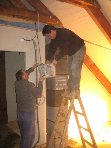 Stavba naeho instantnho domu. Leden 2006
