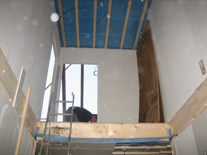 Stavba naeho instantnho domu. Leden 2006