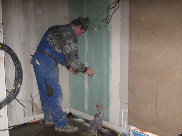 Stavba naeho instantnho domu. Leden 2006