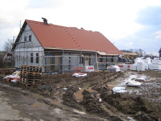 Stavba naeho instantnho domu. Leden 2006