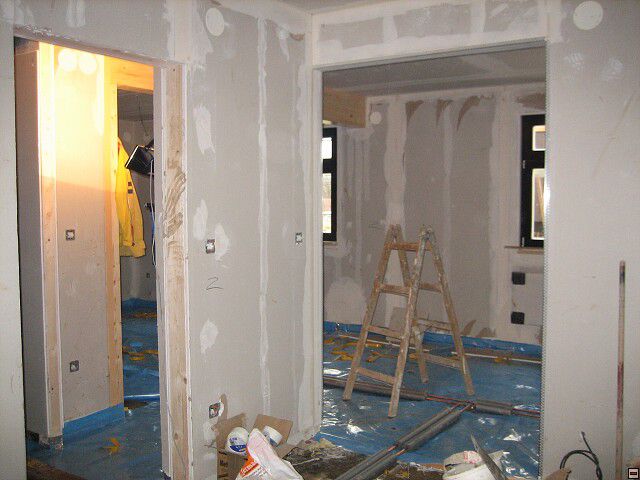 Stavba naeho instantnho domu. Leden 2006