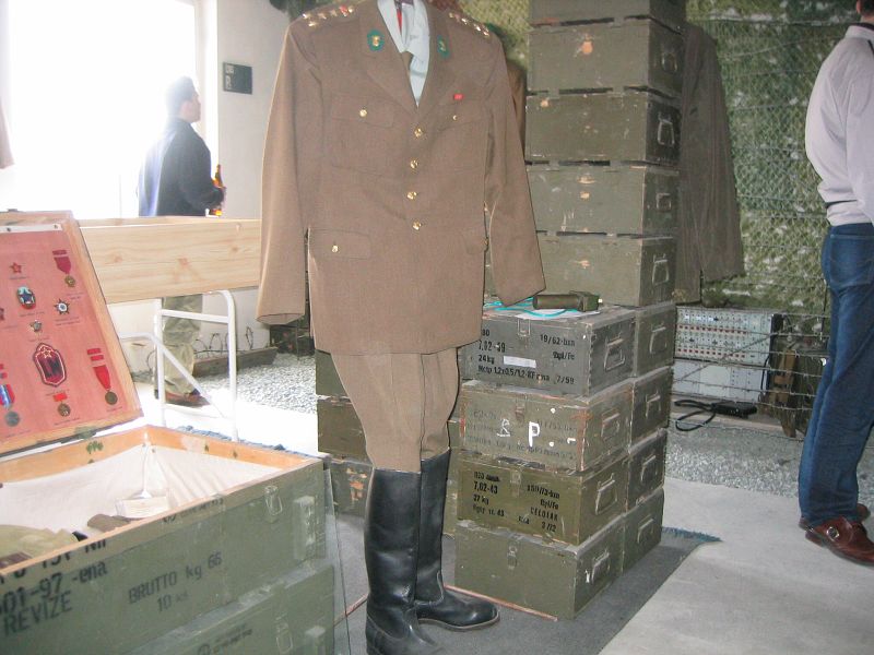 Veterni PS na vlet v pohranin rot Valtice - 2004
